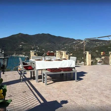A Moneglia, Tra Portofino E Le Cinque Terre * モネーリア