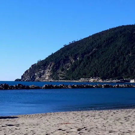 A Moneglia, Tra Portofino E Le Cinque Terre דירה מונליה