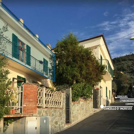 A Moneglia, Tra Portofino E Le Cinque Terre 모네글리아